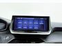 Peugeot 208 1.2 Hybrid 110 e-DCS6 Envy € 3600 registratie voordeel | nieuwe kleur l Camera l Cruise l TomTom Navigatie Full-Map l Apple Carplay & Android Auto (Draadloos) l LED l Parkeersensoren l Lichtmetalen Velgen