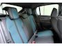 Peugeot 208 1.2 Hybrid 110 e-DCS6 Envy € 3600 registratie voordeel | nieuwe kleur l Camera l Cruise l TomTom Navigatie Full-Map l Apple Carplay & Android Auto (Draadloos) l LED l Parkeersensoren l Lichtmetalen Velgen