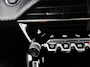 Peugeot e-208 136pk EV GT Pack 50 kWh Automaat | 1ste Eigenaar | Navigatie | Climate Control | Stoelverwarming | Adaptieve Cruise Control | 17" LMV | Keyless Entry/Start | Dodehoekdetectie | LED | Apple Carplay/Android Auto |