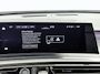 Peugeot e-5008 210pk GT Exclusive 73 kWh 7p Automaat | Tot 8 Jaar Garantie | Trekhaak | Schuif-/Kanteldak | Leder | 360 Camera | Elektrische Achterklep | Elektrische Bestuurdersstoel | Navigatie | Climate Control | Adaptieve Cruise Control | Full-LED Koplampen | Keyless Entry/start | Verwarmbare Stoelen | Alarmklasse 3 |