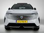 Peugeot e-5008 210pk GT Exclusive 73 kWh 7p Automaat | Tot 8 Jaar Garantie | Trekhaak | Schuif-/Kanteldak | Leder | 360 Camera | Elektrische Achterklep | Elektrische Bestuurdersstoel | Navigatie | Climate Control | Adaptieve Cruise Control | Full-LED Koplampen | Keyless Entry/start | Verwarmbare Stoelen | Alarmklasse 3 |