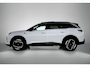 Peugeot e-5008 210pk GT Exclusive 73 kWh 7p Automaat | Tot 8 Jaar Garantie | Trekhaak | Schuif-/Kanteldak | Leder | 360 Camera | Elektrische Achterklep | Elektrische Bestuurdersstoel | Navigatie | Climate Control | Adaptieve Cruise Control | Full-LED Koplampen | Keyless Entry/start | Verwarmbare Stoelen | Alarmklasse 3 |