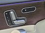Mercedes-Benz A-klasse 200 | Pano | Multibeam | Leder | Elektrisch verstelbare stoelen | Camera | Sfeerverlichting | Rijklaarprijs