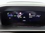 Peugeot e-2008 156pk EV GT Avantage 54 kWh Automaat | Tot 8 Jaar Garantie | 403km WLTP Actieradius | Navigatie | Camera Voor+ Achter | Leder/Alcantara | Stoel elektrisch+verwarmd+massage | Full Led koplampen | Parkeersensoren v+a | Keyless | Adaptieve Cruise Control | Dodehoekdetectie | Apple Carplay / Android Auto | Donker getint glas | 17" lichtmetalen velgen |