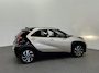 Toyota Aygo X 1.0 VVT-i Automaat Pulse Navigatie Apple Carplay/Android Auto Camera 17" Lichtmetalen Velgen Climate Control Adaptive Cruise Control Two Tone