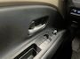 Toyota Aygo X 1.0 VVT-i Automaat Pulse Navigatie Apple Carplay/Android Auto Camera 17" Lichtmetalen Velgen Climate Control Adaptive Cruise Control Two Tone