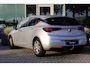 Opel Astra 1.2 Turbo 110pk Start/Stop Business Edition | Stoelverwarming I Climate I Trekhaak I Camera I Cruise