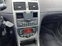Peugeot 307 SW 1.6 16V Premium 7p. Clima, Pano, CC, Trekh, nw. APK – Inruil Mogelijk –