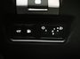 Land Rover Range Rover Evoque 1.5 P300e AWD | Panoramadak | Leder | Camera | Stoelverwarming | Zwarte Hemel | Carplay