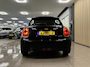 MINI Cooper 3-Deurs 1.5 Business * Dealer onderhouden / Navigatie / Cruise control / NL Auto *