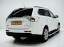 Mitsubishi Outlander 2.0 Intense+ 7P | Trekhaak | Sidebars | Keyless | Camera | Cruise | Climate | Navigatie