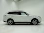 Mitsubishi Outlander 2.0 Intense+ 7P | Trekhaak | Sidebars | Keyless | Camera | Cruise | Climate | Navigatie