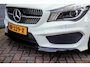 Mercedes-Benz CLA 180 AMG|Camera|Stoelverwarming|Xenon|19"