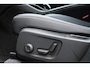 Volvo XC40 1.5 T4 Recharge Plug-in hybrid Plus Dark | Elektrisch Verstelbare Voorstoelen Met Geheugen | Trekhaak Semi Elektrisch Inklapbaar | 20-inch Lichtmetalen Velgen | Harman/Kardon Premium Geluidssysteem | Achteruitrijcamera | Stuurverwarming | Stoelverwarming | Elektrische Achterklep | Adaptieve Cruise Control | Pilot Assist | Apple Carplay | Android Auto |