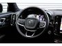 Volvo XC40 1.5 T4 Recharge Plug-in hybrid Plus Dark | Elektrisch Verstelbare Voorstoelen Met Geheugen | Trekhaak Semi Elektrisch Inklapbaar | 20-inch Lichtmetalen Velgen | Harman/Kardon Premium Geluidssysteem | Achteruitrijcamera | Stuurverwarming | Stoelverwarming | Elektrische Achterklep | Adaptieve Cruise Control | Pilot Assist | Apple Carplay | Android Auto |