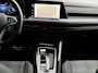 Volkswagen Golf 1.4 eHybrid GTE 245PK | SoH 91% | CarPlay | Adapt.Cruise | Navi | LED | Sportstoelen | Digi.Dash | Sfeerverlichting | 18"LMV | NAP |1'eig | Nieuwstaat!!