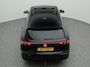 Volkswagen Tayron R-Line Edition 1.5 eHybrid 204 PK | Head-Up Display | Panoramisch Schuif/Kanteldak | Trekhaak | Stuur & Stoelverwarming |