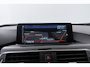 BMW 3-Serie 320i Luxury (PANORAMADAK, HEAD-UP, DEALER ONDERHOUDEN, MEMORY SEATS, 360 CAMERA)