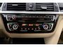 BMW 3-Serie 320i Luxury (PANORAMADAK, HEAD-UP, DEALER ONDERHOUDEN, MEMORY SEATS, 360 CAMERA)