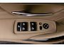 BMW 3-Serie 320i Luxury (PANORAMADAK, HEAD-UP, DEALER ONDERHOUDEN, MEMORY SEATS, 360 CAMERA)