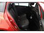 Renault Megane Estate 1.2 TCe Limited/ Trekhaak/ Apple + Android/ DAB+/ 16'' LMV/ Keyless/ Navi/ Clima/ Cruise/ Elek. pakket/ Isofix/ Bluetooth/ Armsteun/ Multi. LEDER. Stuur/ Mistl./ PDC/ Chroom/ Extra getint glas/ Dakrails.
