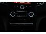 Renault Megane Estate 1.2 TCe Limited/ Trekhaak/ Apple + Android/ DAB+/ 16'' LMV/ Keyless/ Navi/ Clima/ Cruise/ Elek. pakket/ Isofix/ Bluetooth/ Armsteun/ Multi. LEDER. Stuur/ Mistl./ PDC/ Chroom/ Extra getint glas/ Dakrails.