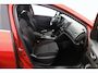 Renault Megane Estate 1.2 TCe Limited/ Trekhaak/ Apple + Android/ DAB+/ 16'' LMV/ Keyless/ Navi/ Clima/ Cruise/ Elek. pakket/ Isofix/ Bluetooth/ Armsteun/ Multi. LEDER. Stuur/ Mistl./ PDC/ Chroom/ Extra getint glas/ Dakrails.