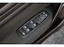 Renault Megane Estate 1.2 TCe Limited/ Trekhaak/ Apple + Android/ DAB+/ 16'' LMV/ Keyless/ Navi/ Clima/ Cruise/ Elek. pakket/ Isofix/ Bluetooth/ Armsteun/ Multi. LEDER. Stuur/ Mistl./ PDC/ Chroom/ Extra getint glas/ Dakrails.