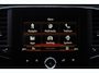 Renault Megane Estate 1.2 TCe Limited/ Trekhaak/ Apple + Android/ DAB+/ 16'' LMV/ Keyless/ Navi/ Clima/ Cruise/ Elek. pakket/ Isofix/ Bluetooth/ Armsteun/ Multi. LEDER. Stuur/ Mistl./ PDC/ Chroom/ Extra getint glas/ Dakrails.