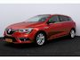 Renault Megane Estate 1.2 TCe Limited/ Trekhaak/ Apple + Android/ DAB+/ 16'' LMV/ Keyless/ Navi/ Clima/ Cruise/ Elek. pakket/ Isofix/ Bluetooth/ Armsteun/ Multi. LEDER. Stuur/ Mistl./ PDC/ Chroom/ Extra getint glas/ Dakrails.