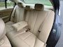 BMW 3-Serie 320i High Executive Cremeleer Navi Pdc Headup