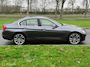 BMW 3-Serie 320i High Executive Cremeleer Navi Pdc Headup