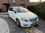 Mercedes-Benz B-klasse 180 Ambition Navi Led trekhaak mooi!