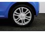 Volkswagen Up! 1.0 high up! BlueMotion/ 16'' LMV/ Audio-Premium/ Zwarte-Hemel/ Navi/ Airco/ Cruise/ Half-Leder/ Elek. pakket/ Isofix/ Bluetooth/ LEDER. Stuur/ Mistl./ Extra getint glas/ Dagrijverl.
