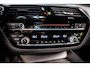 BMW 5-Serie Touring 520i M-Sport|Pano|HUD|Trekhaak|HiFI|DAB|Flippers