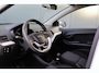 Kia Picanto 1.0 CVVT ComfortLine | NAP | Trekhaak | Airco | Nieuwe apk! | Centrale deuvergrendeling