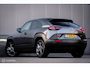 Mazda MX-30 e-SkyActiv 145 First Edition 36 kWh | vol opties | Stuur en stoelverwarming | Camera | LED |