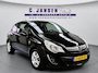 Opel Corsa 1.4-16V Trekhaak | Stoel en stuurverwarming | Parkeersensoren | Airco | Airco | Stuurwiel verwarmd | Trekhaak