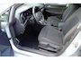 Volkswagen Golf 1.5 eTSI Life Business
