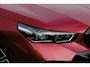 BMW i5 Touring xDrive40 84 kWh |Bowers and Wilkins |Trekhaak |Panoramadak