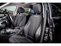 BMW 3-Serie 320i Upgrade Edition|Schuifdak|Automaat|19"|Sportline|Xenon|Navi Pro