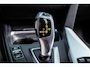 BMW 3-Serie 320i Upgrade Edition|Schuifdak|Automaat|19"|Sportline|Xenon|Navi Pro