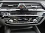 BMW 5-Serie 530e xDrive Business M-sport Laser ACC Leren bekleding 19 inch velgen Trekhaak