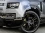 Land Rover Defender 110 2.0 P400e 110 X-Dynamic HSE | Panoramadak | NL-Auto | Dealeronderhouden | Meridian Sound | HUD | 360 Camera | Luchtvering | Stoelverwarming + Ventilatie  | Memory Seats | Trekhaak | Koelbox | Ambiance Interieur |
