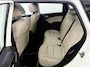 Mercedes-Benz B-klasse 180 Business Solution AMG Panoramadak, Leder, Camera, Cruise control, Clima, Keyless start, Stoelverwarming, A start stop