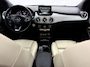Mercedes-Benz B-klasse 180 Business Solution AMG Panoramadak, Leder, Camera, Cruise control, Clima, Keyless start, Stoelverwarming, A start stop
