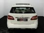 Mercedes-Benz B-klasse 180 Business Solution AMG Panoramadak, Leder, Camera, Cruise control, Clima, Keyless start, Stoelverwarming, A start stop