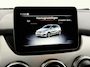 Mercedes-Benz B-klasse 180 Business Solution AMG Panoramadak, Leder, Camera, Cruise control, Clima, Keyless start, Stoelverwarming, A start stop