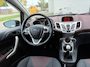 Ford Fiesta 1.25i Titanium 5-Deurs 82 PK. Zuinige en zeer fijn rijdende auto !!! Alle keuringen toegestaan !! Distributieriem en waterpomp vervangen bij 93.000 KM !