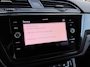 Volkswagen Touran 1.5 TSI Comfortline 7p | Carplay | Navigatie | Adaptive cruise | DAB | Climate | Stoelverwarming | Sensoren